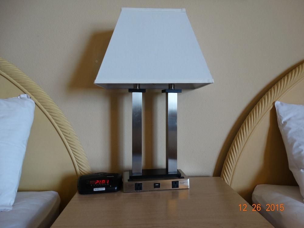 Budget Motel photo 6