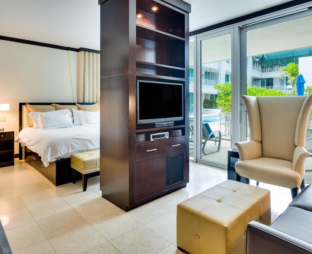 SBV Luxury Ocean Hotel Suites photo 10