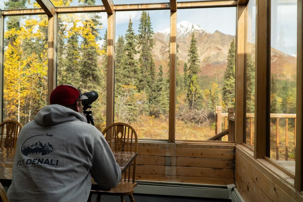 Wood River Lodge photo 34