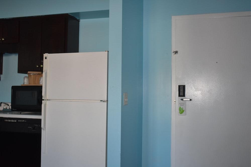 GUEST COTTAGES & SUITES photo 14