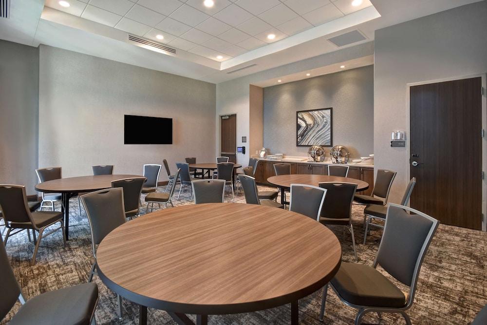 Homewood Suites by Hilton Orlando at Flamingo Crossings photo 37