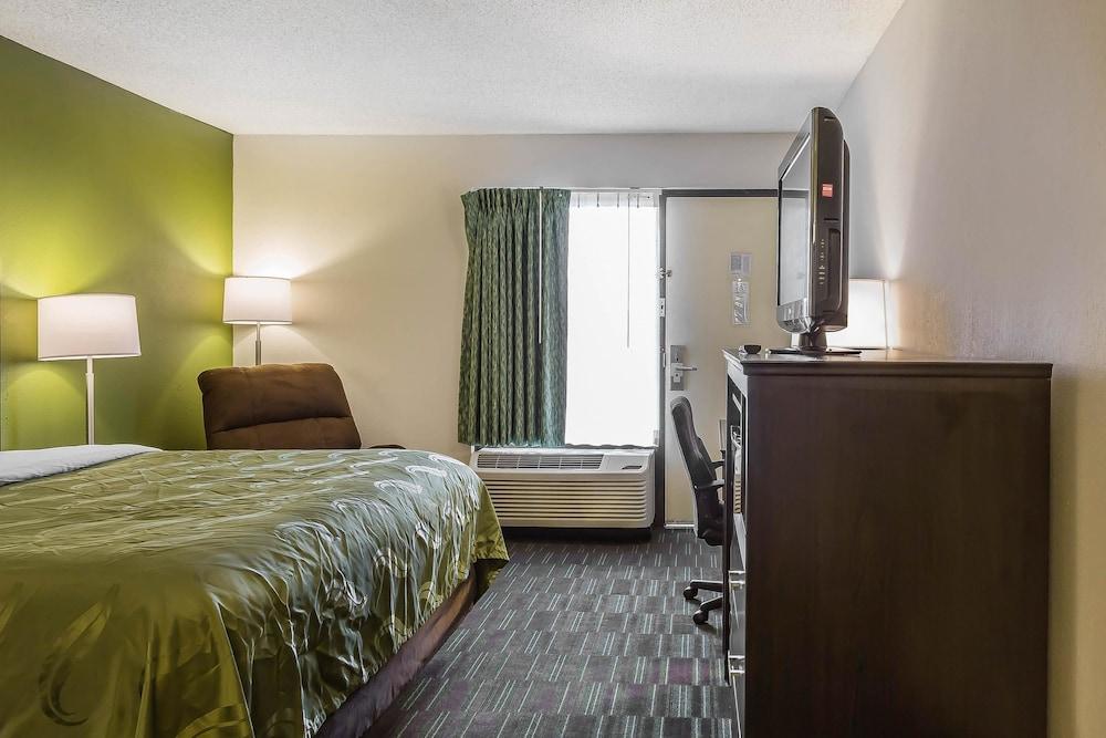 Quality Inn Culpeper photo 6