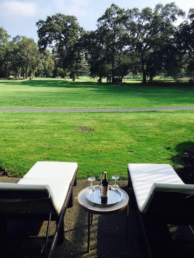 The Napa Residences photo 30