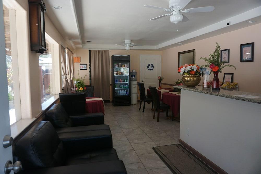 Blue Gum Motel photo 4