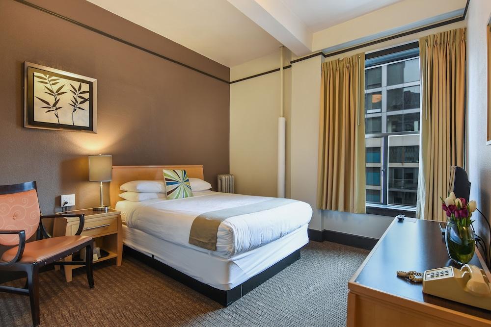 The Moore Hotel photo 19