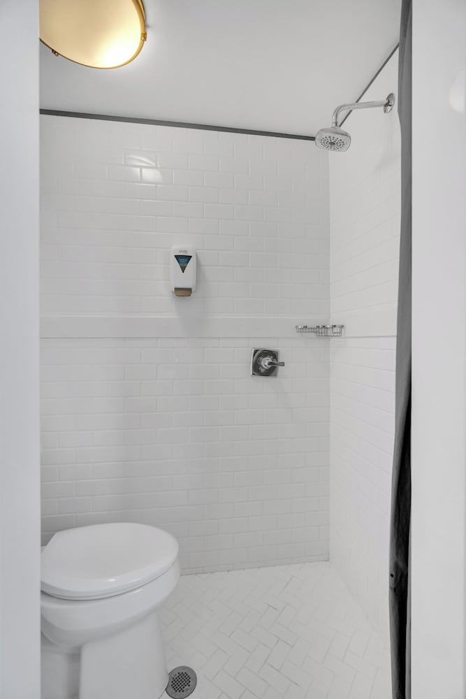 The Quisby Hotel photo 79