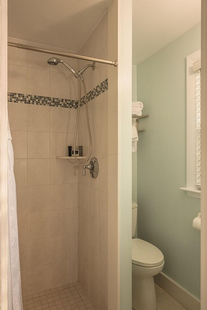 Eagle House Motel photo 5