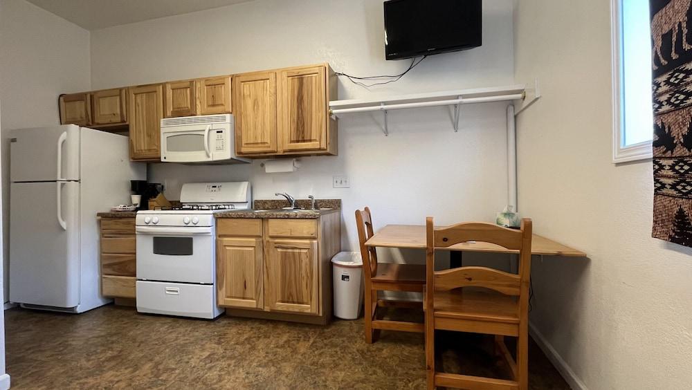Denali Rainbow Village RV Park and Motel photo 70