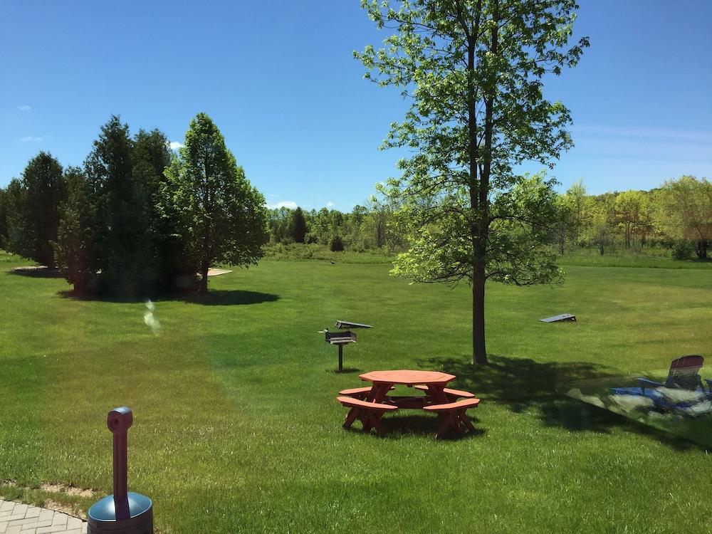 Open Hearth Lodge photo 52