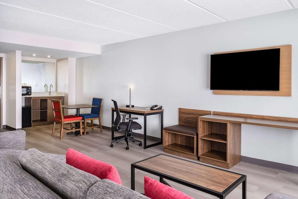 Wingate by Wyndham Duluth/Atlanta photo 16
