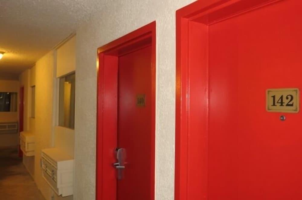 Affordable Hotel photo 13