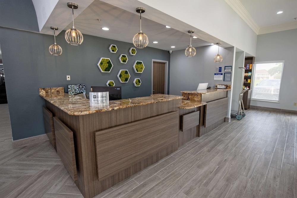 Best Western Plus Vermilion River Inn & Suites photo 5