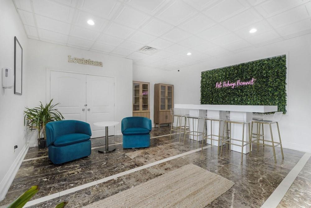 Redamo Suites photo 3