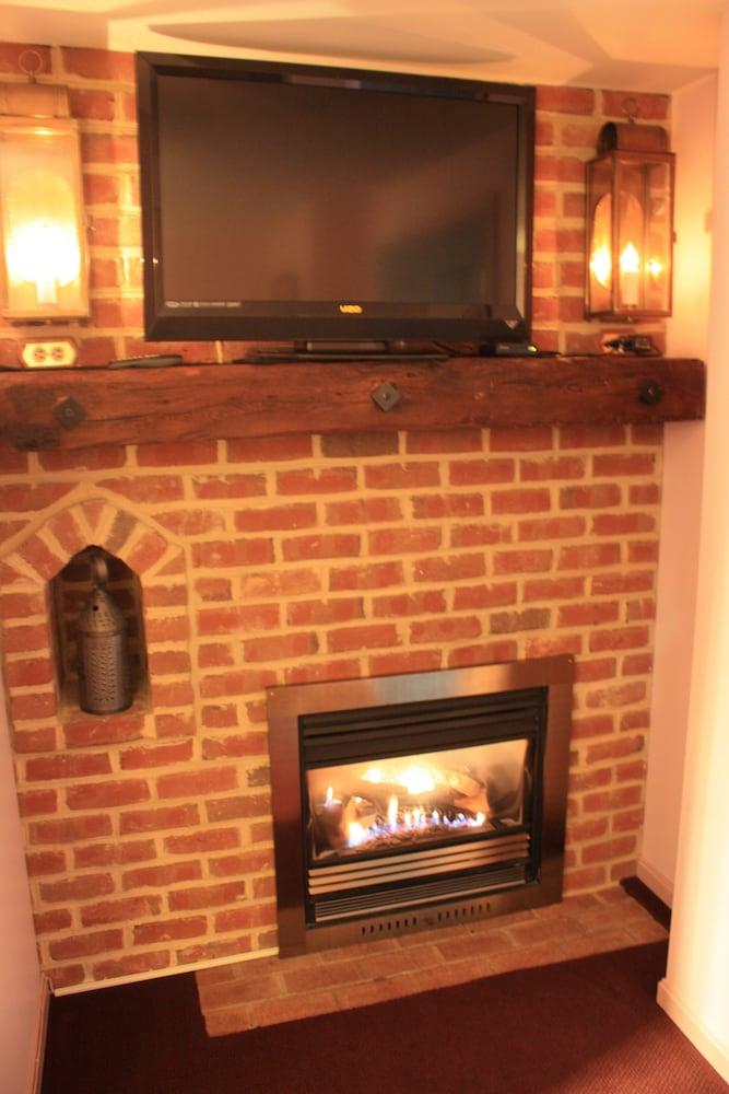 Smoketown Inn photo 20