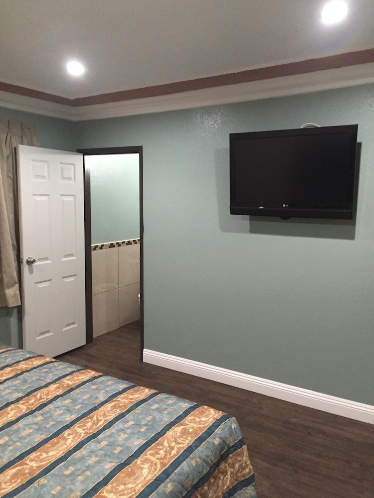 Park Motel photo 4