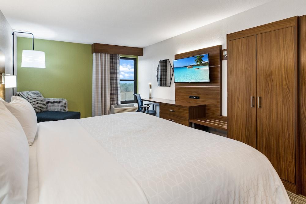 Holiday Inn Express Harlingen by IHG photo 25