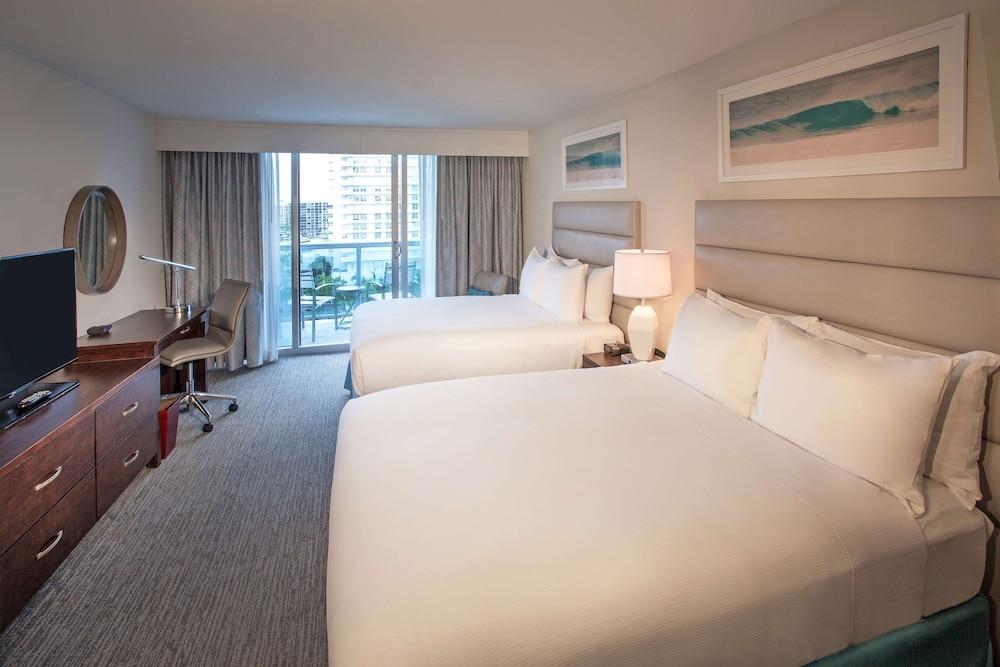 Doubletree Resort by Hilton Hollywood Beach photo 14