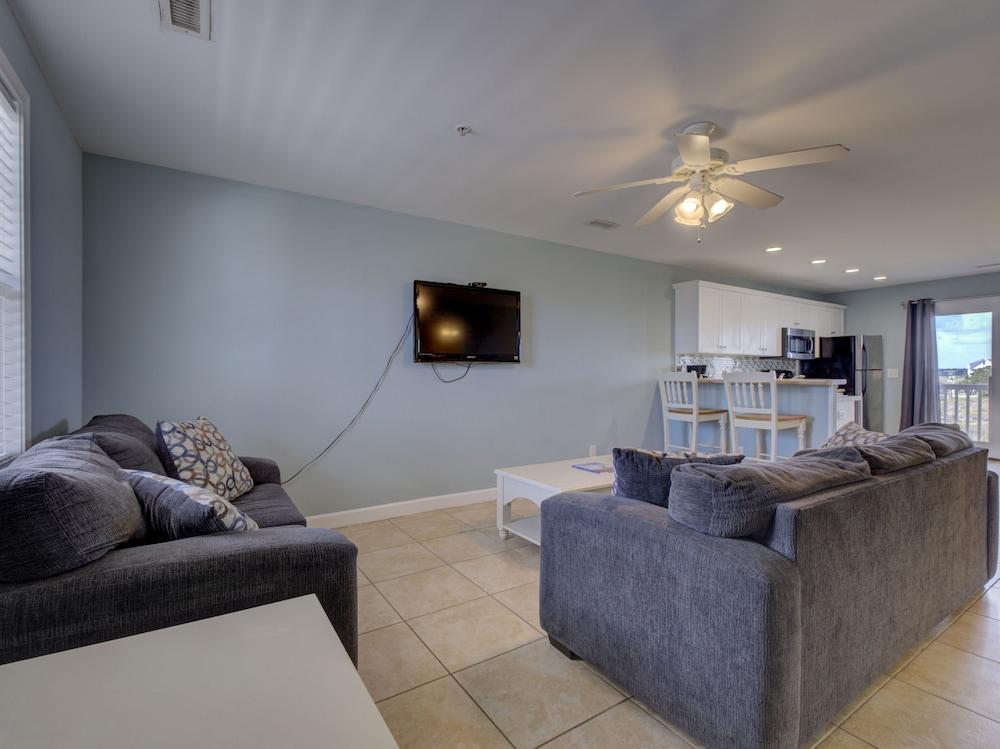 Tiffany's Motel & Condos photo 21