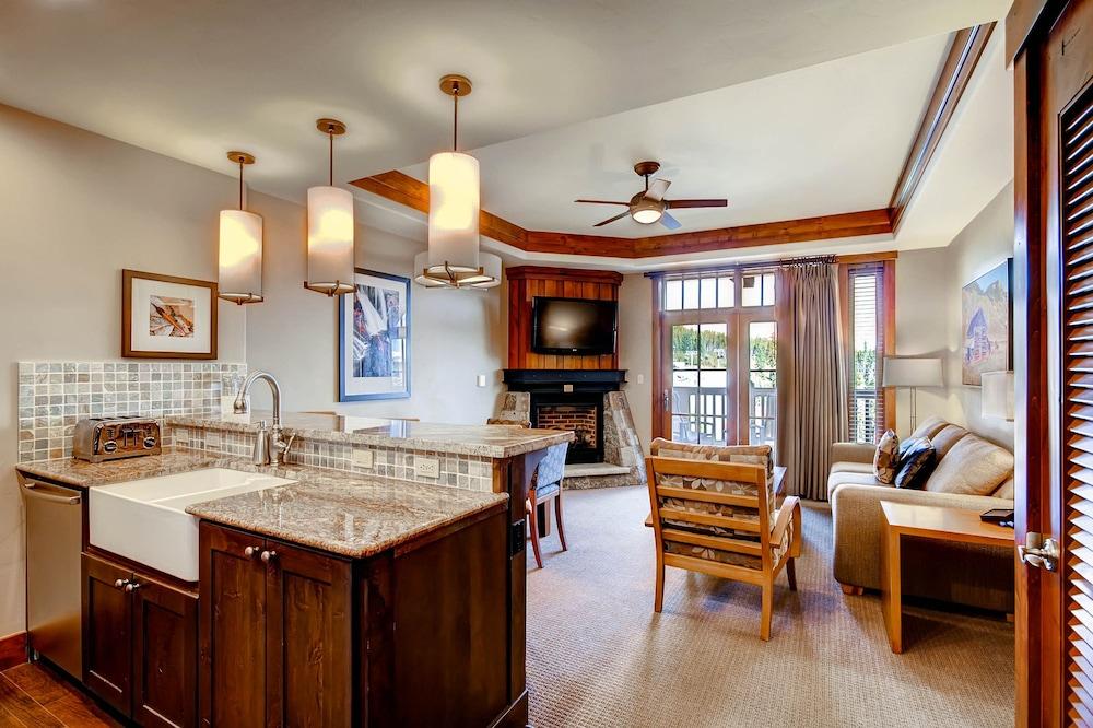One Ski Hill Place, a RockResort, by Vail Resorts photo 42