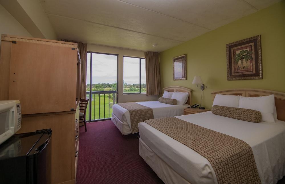 Port Labelle Inn & Conference Center photo 3
