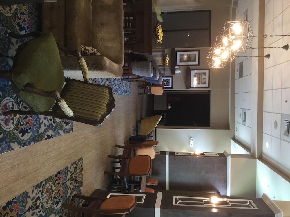Hampton Inn Charlotte-Belmont at Montcross photo 42