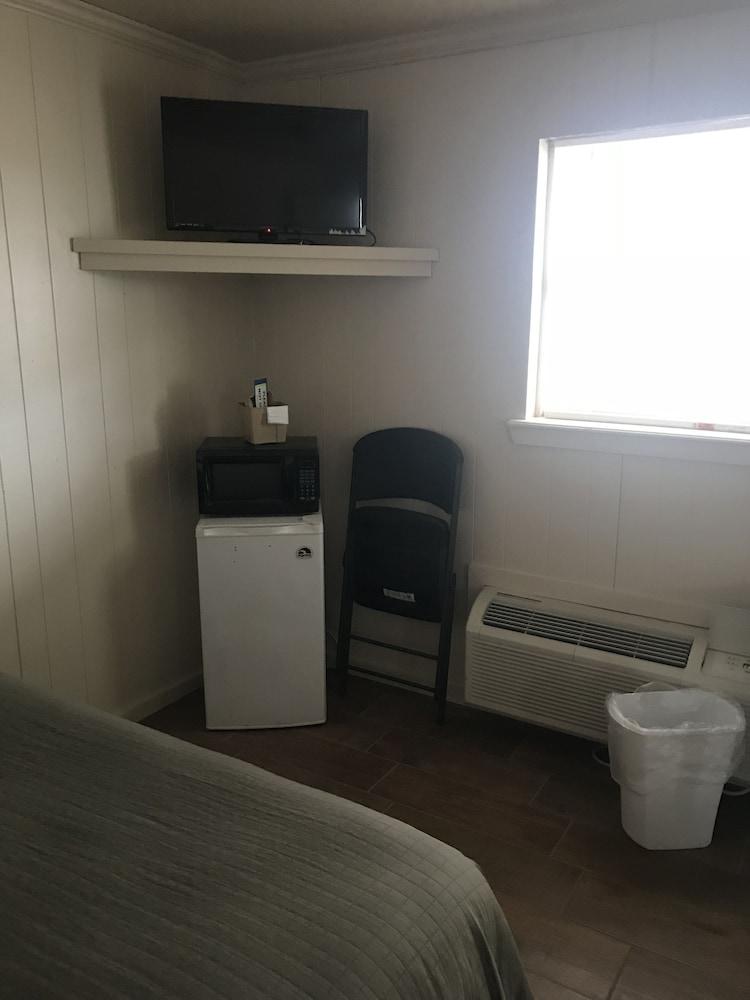 Trend Motel and RV Park photo 2