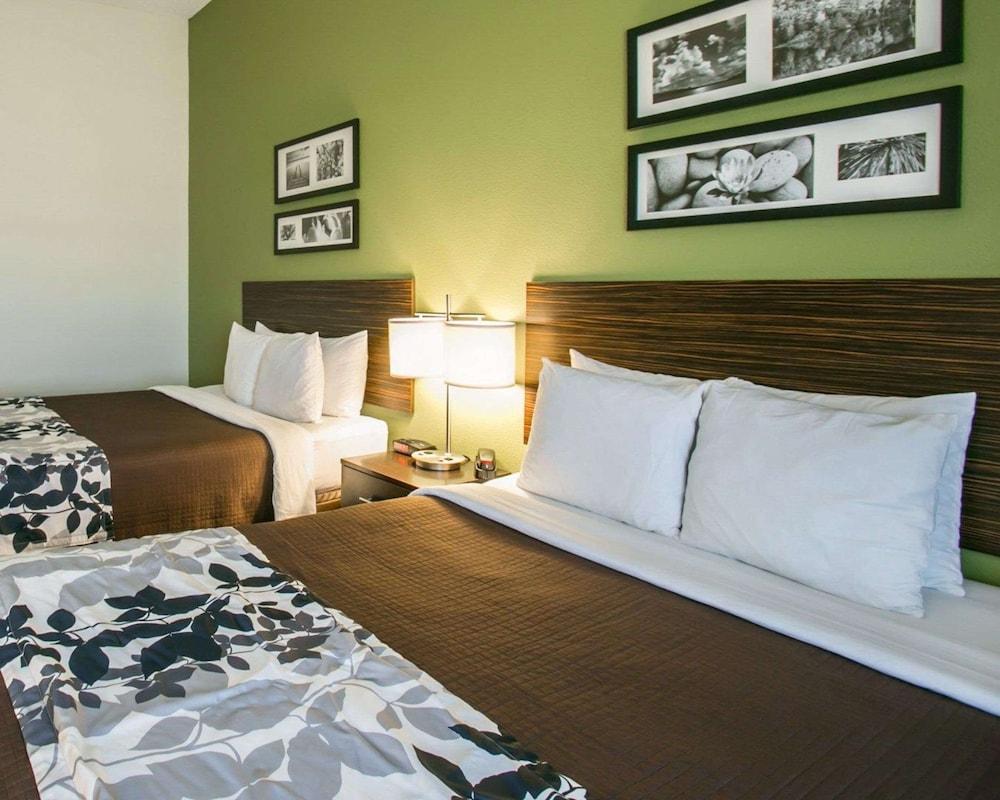 Sleep Inn & Suites Dripping Springs - Austin Area photo 7