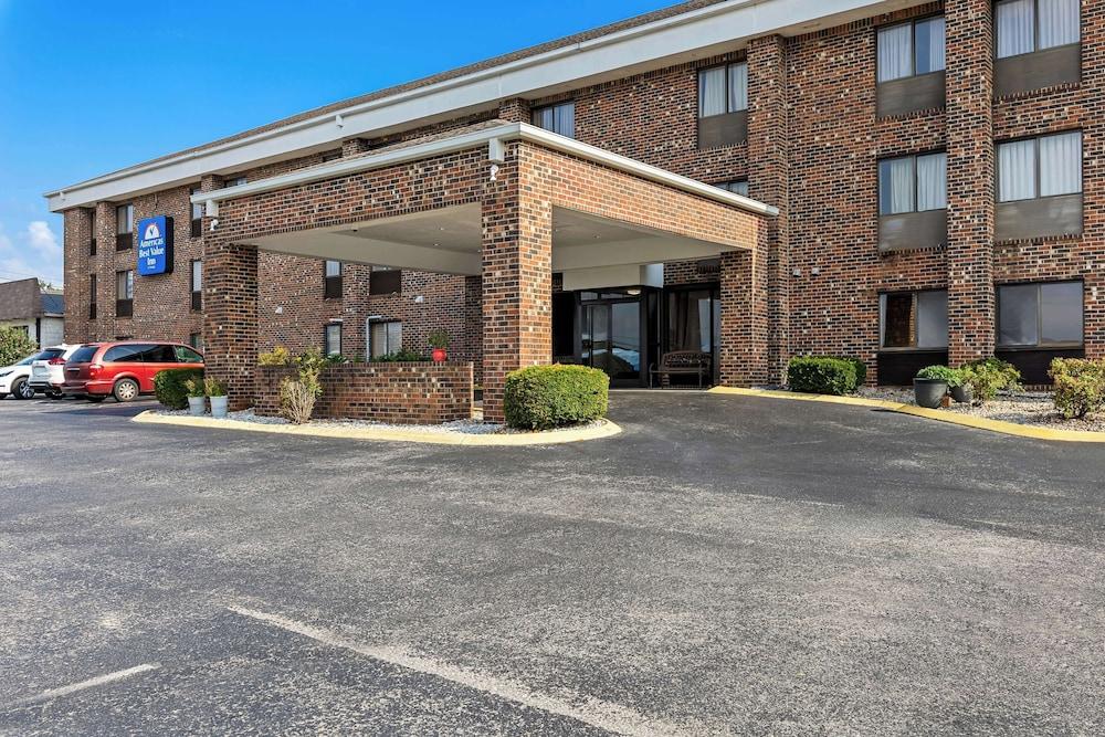 Americas Best Value Inn McMinnville photo 27