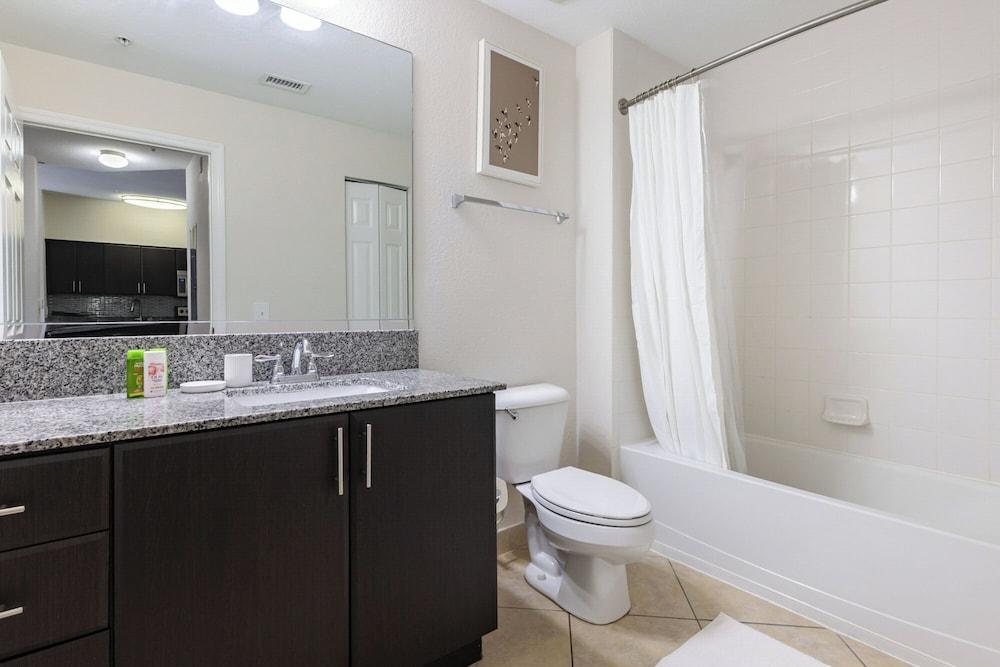 Miramar Apartments By Landing photo 42
