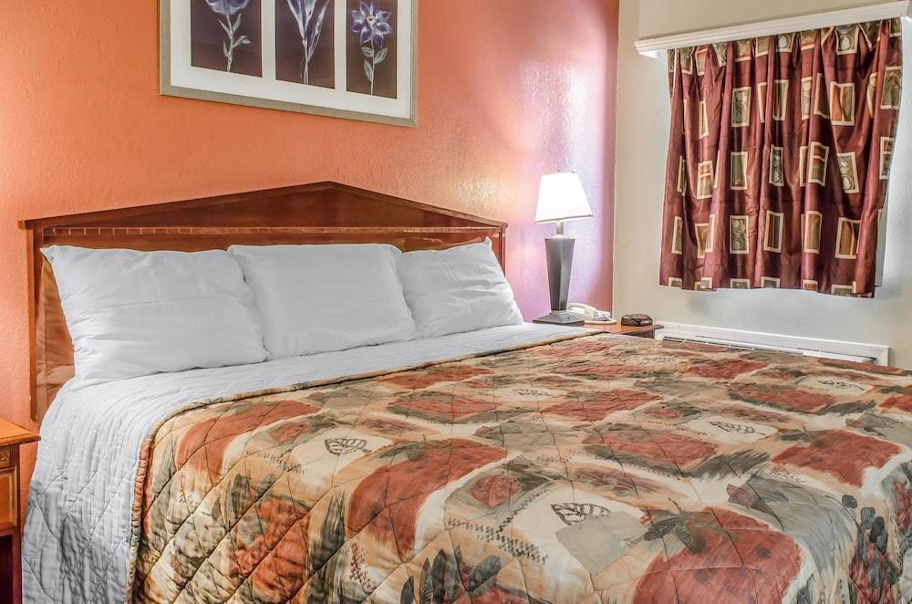 Rodeway Inn Allentown South photo 7