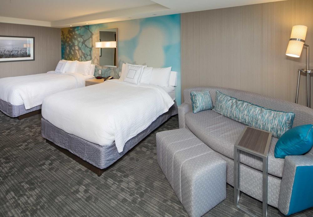 Courtyard by Marriott Dallas Midlothian-Midlothian Conf Ctr photo 44