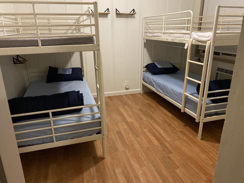 WHOLE Family - Barrette - Hostel photo 26