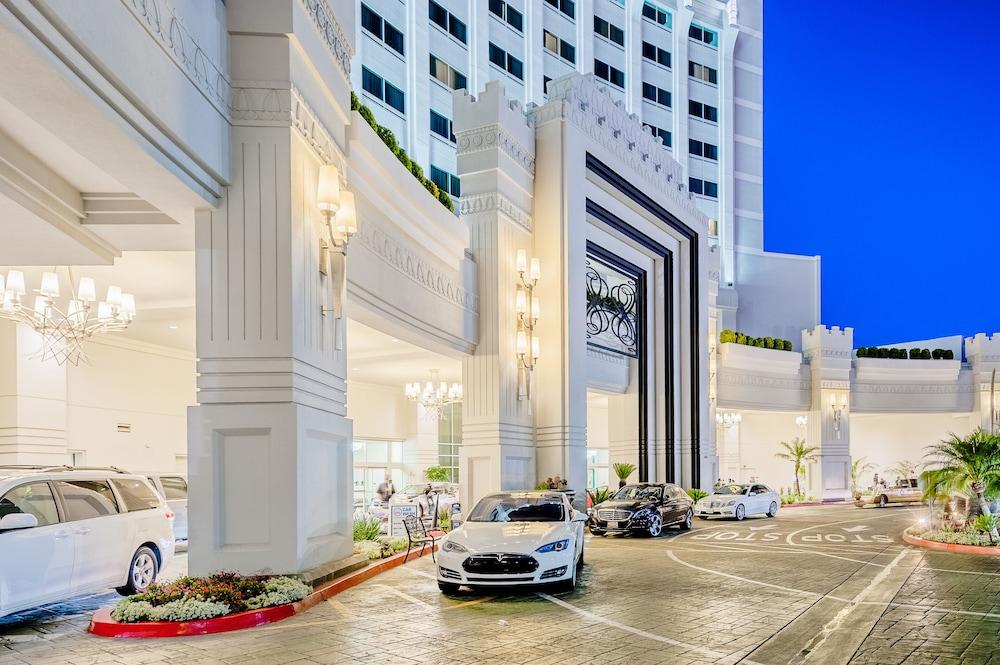 The Commerce Casino & Hotel photo 1