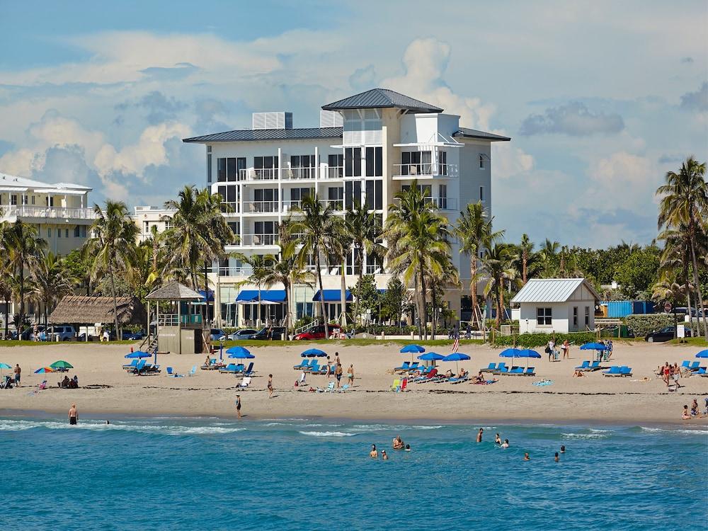 Royal Blues Hotel photo 28