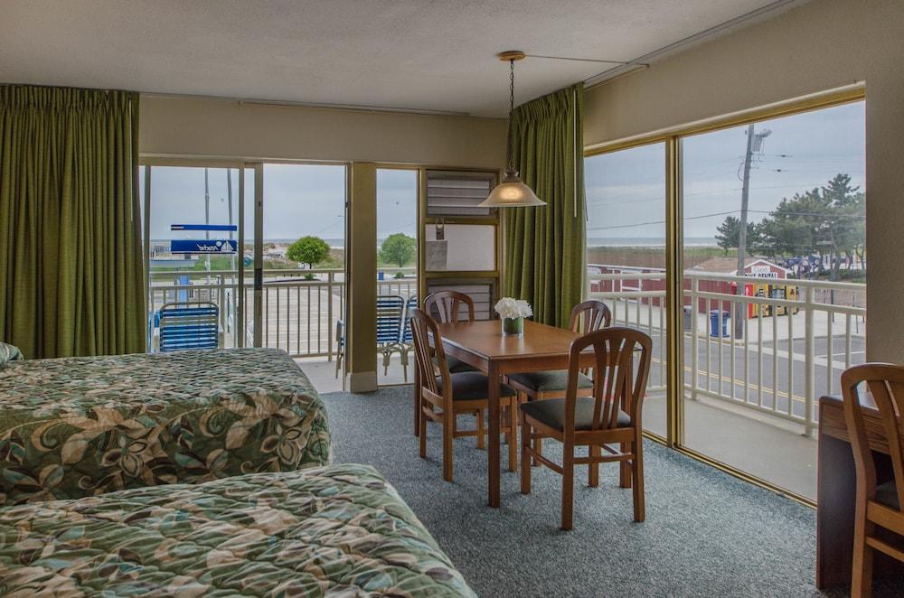 Attache Motel photo 5