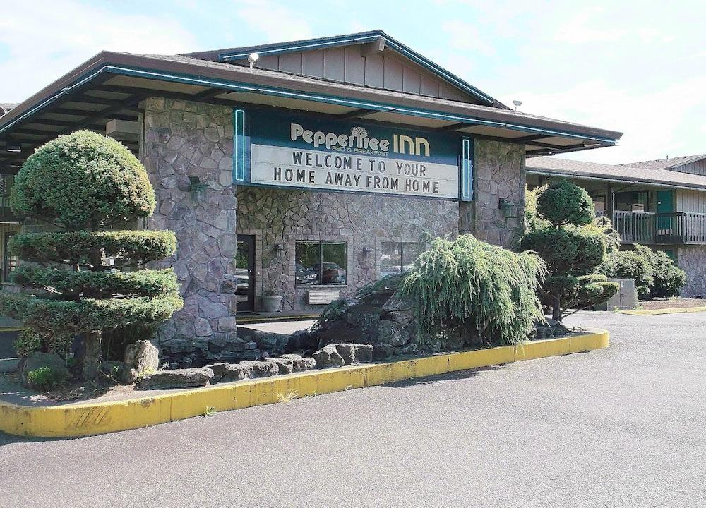 PepperTree Inn photo 5