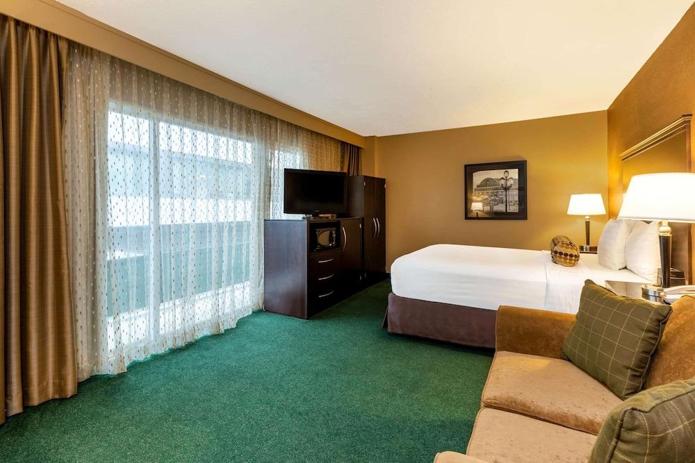 La Quinta Inn & Suites by Wyndham Seattle Downtown photo 12