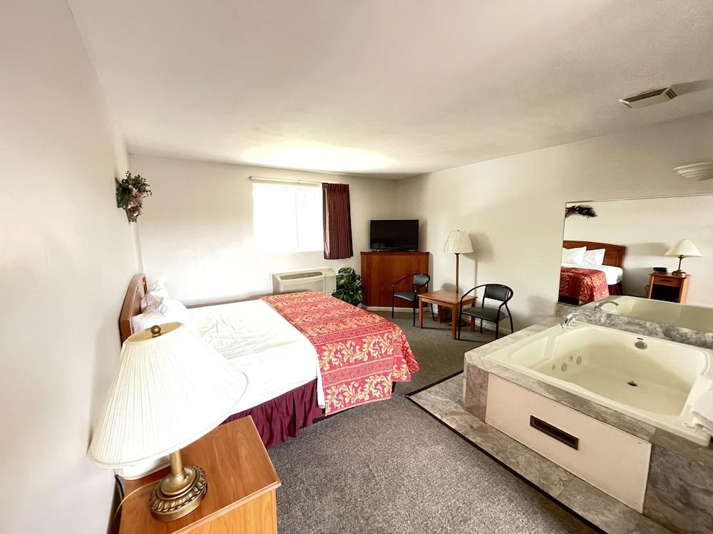 VIBE INN - WHIRLPOOL SUITES photo 8