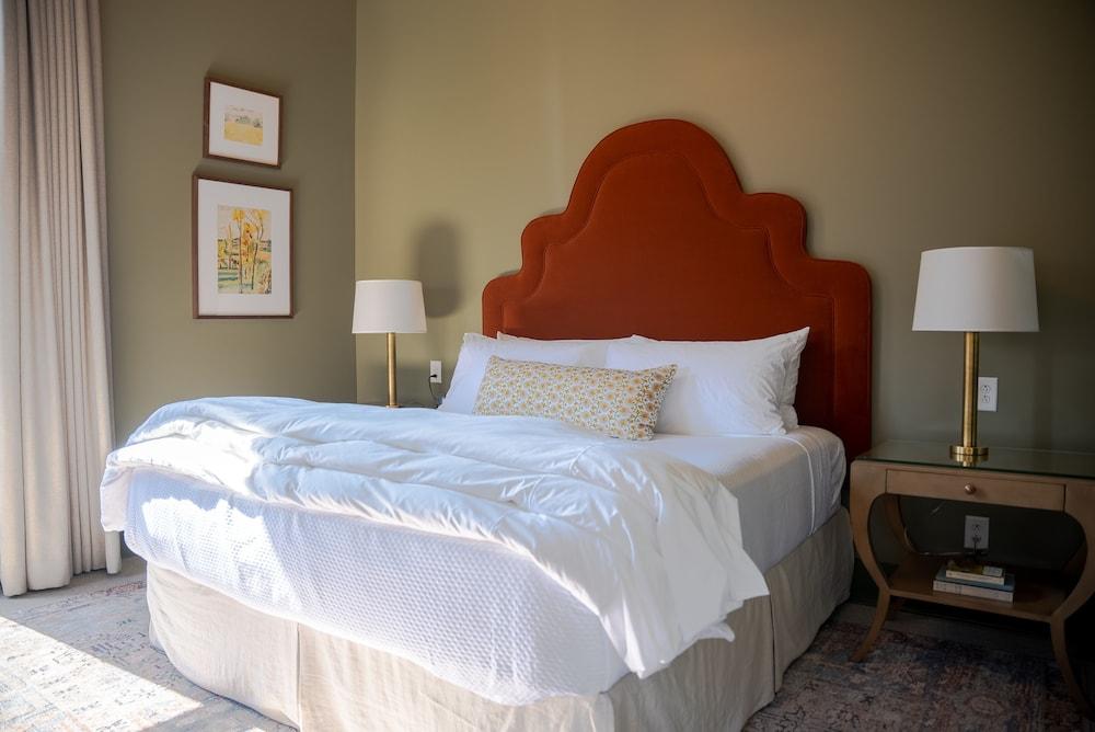 The Woodward Hotel photo 22