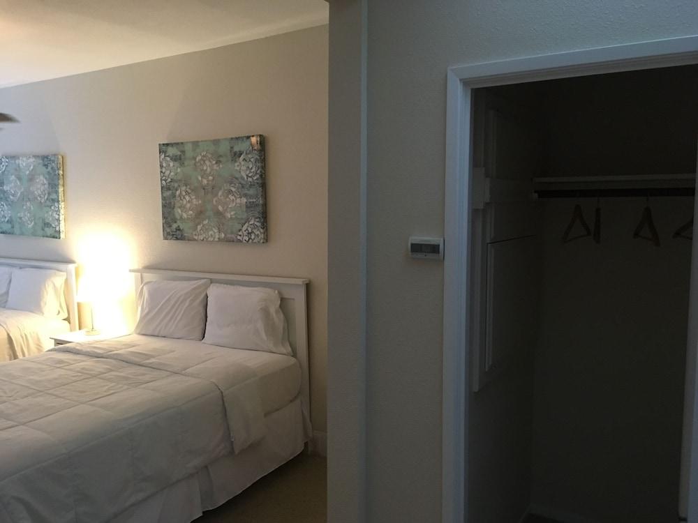Hotel Burgess photo 11