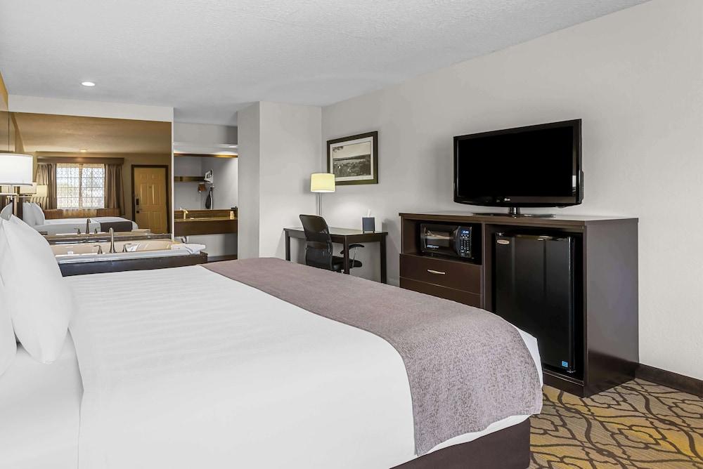 Best Western of Harbor Springs photo 9