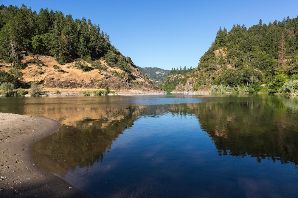 Morrison's Rogue River Lodge photo 11