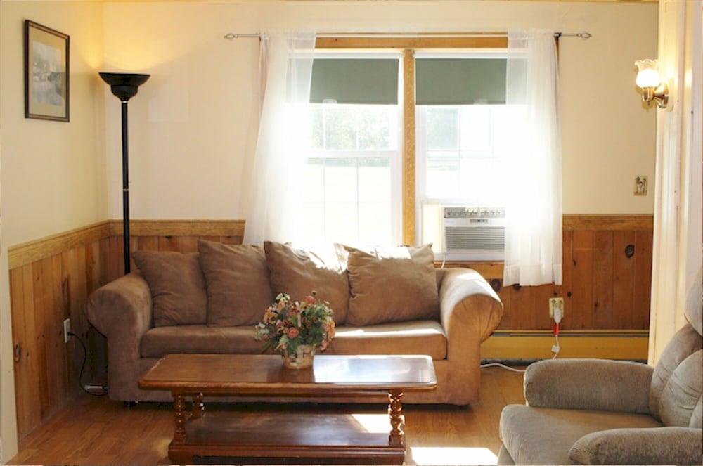 Northern Family Motel photo 24