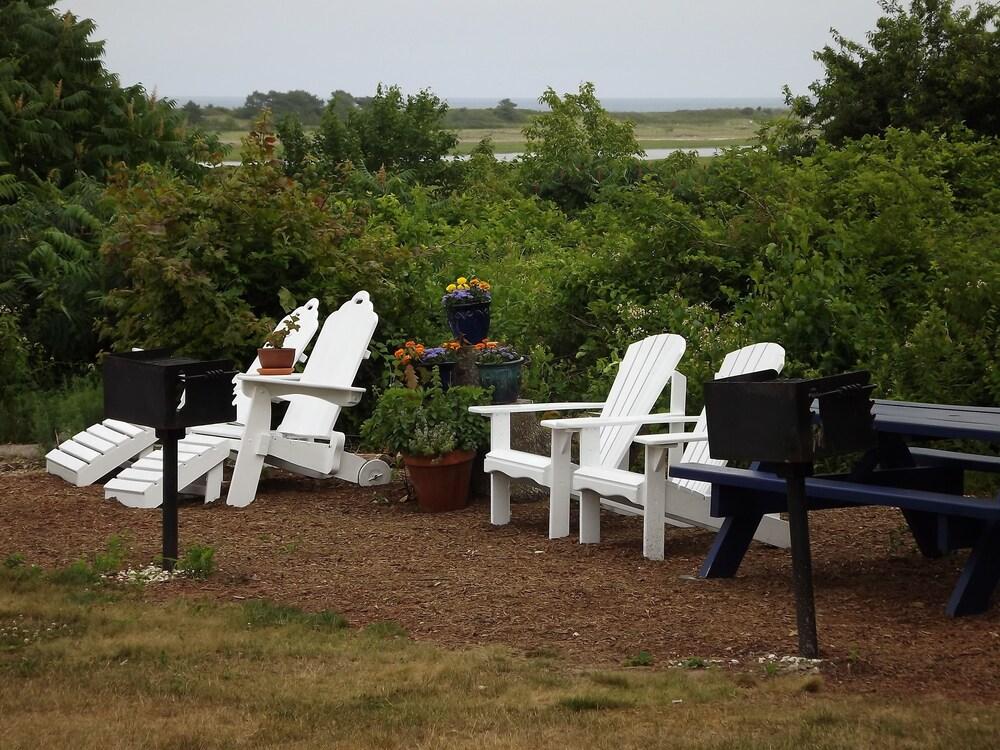 The Mariner Resort photo 10
