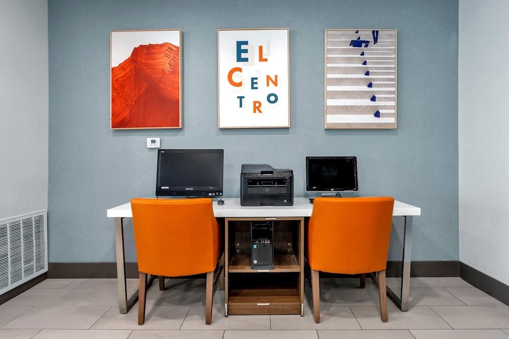 Holiday Inn Express Hotel & Suites El Centro by IHG photo 47