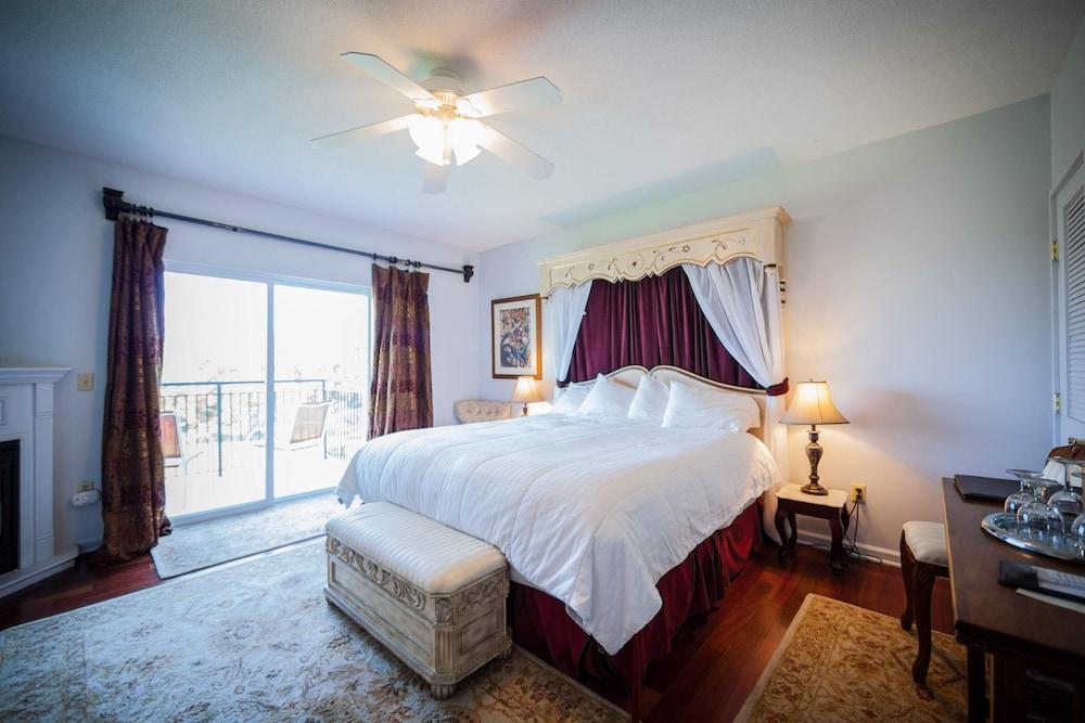 La Tourelle Inn & Spa photo 8
