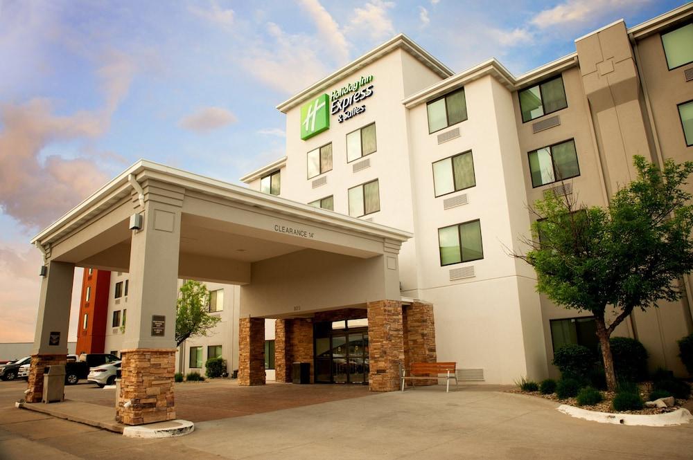 Holiday Inn Express & Suites Norfolk by IHG — hotel in Norfolk
