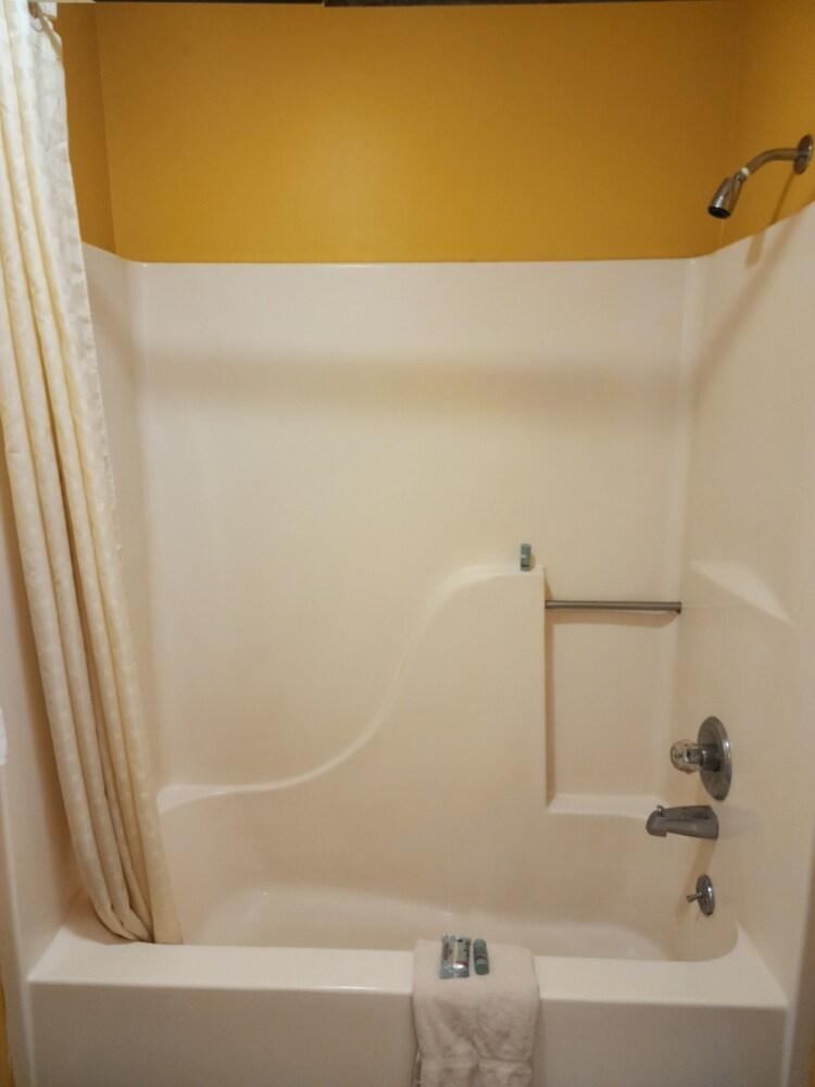 La Center Motel photo 5