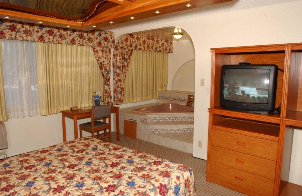 Vagabond Inn Long Beach photo 15
