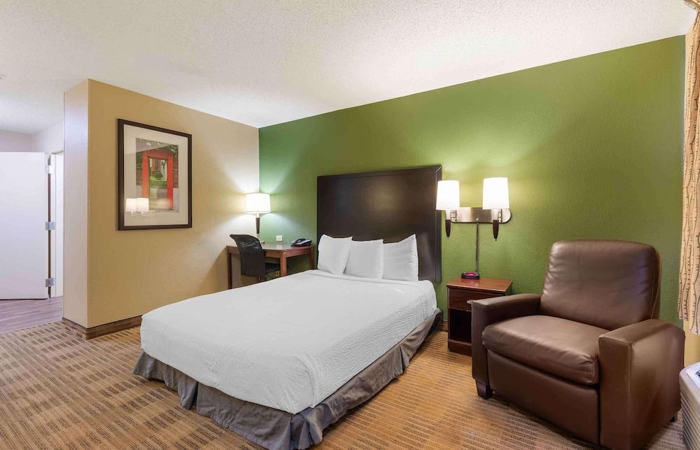 Extended Stay America Suites Washington DC Gaithersburg N photo 5